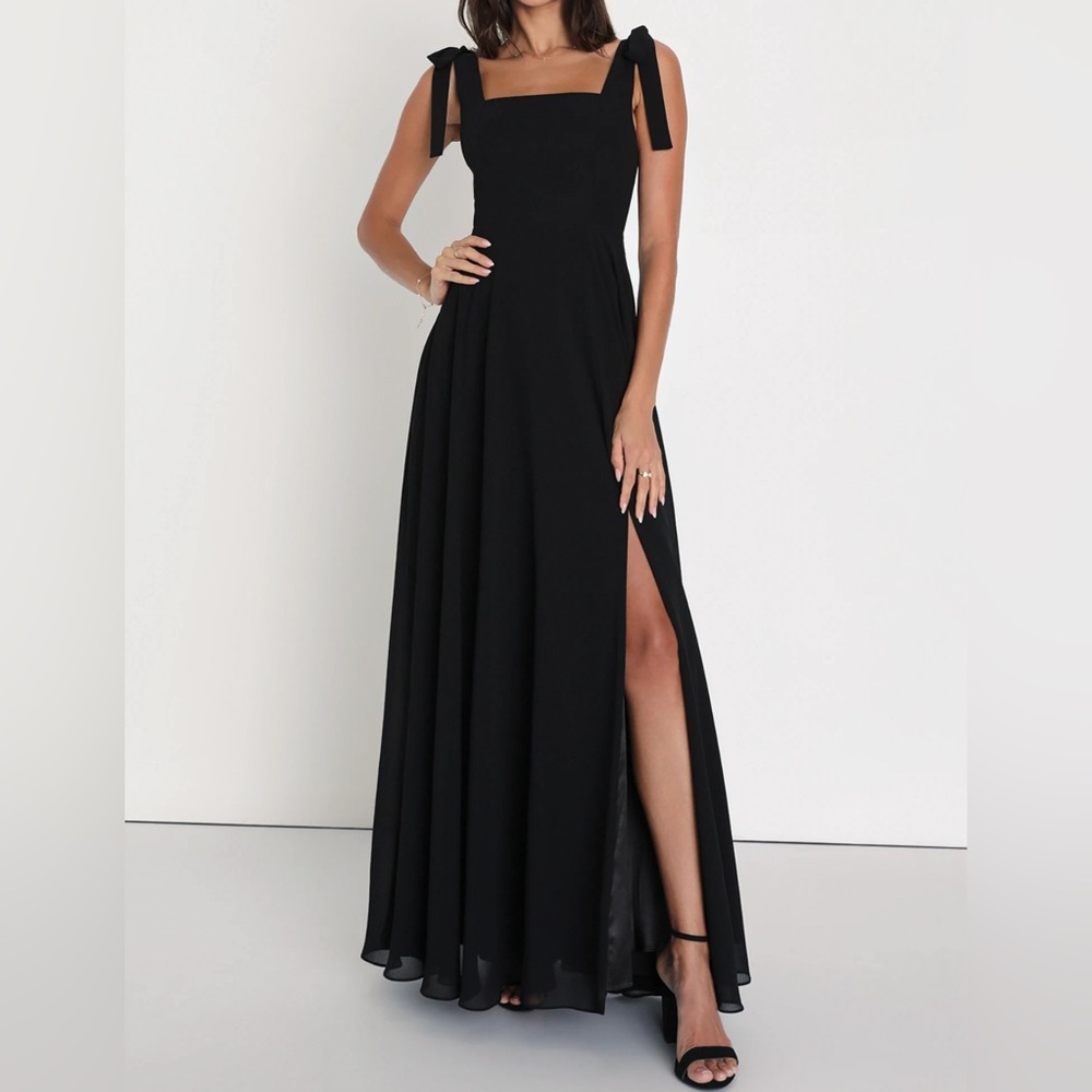 Black Tie-Strap Square Neck Maxi Dress